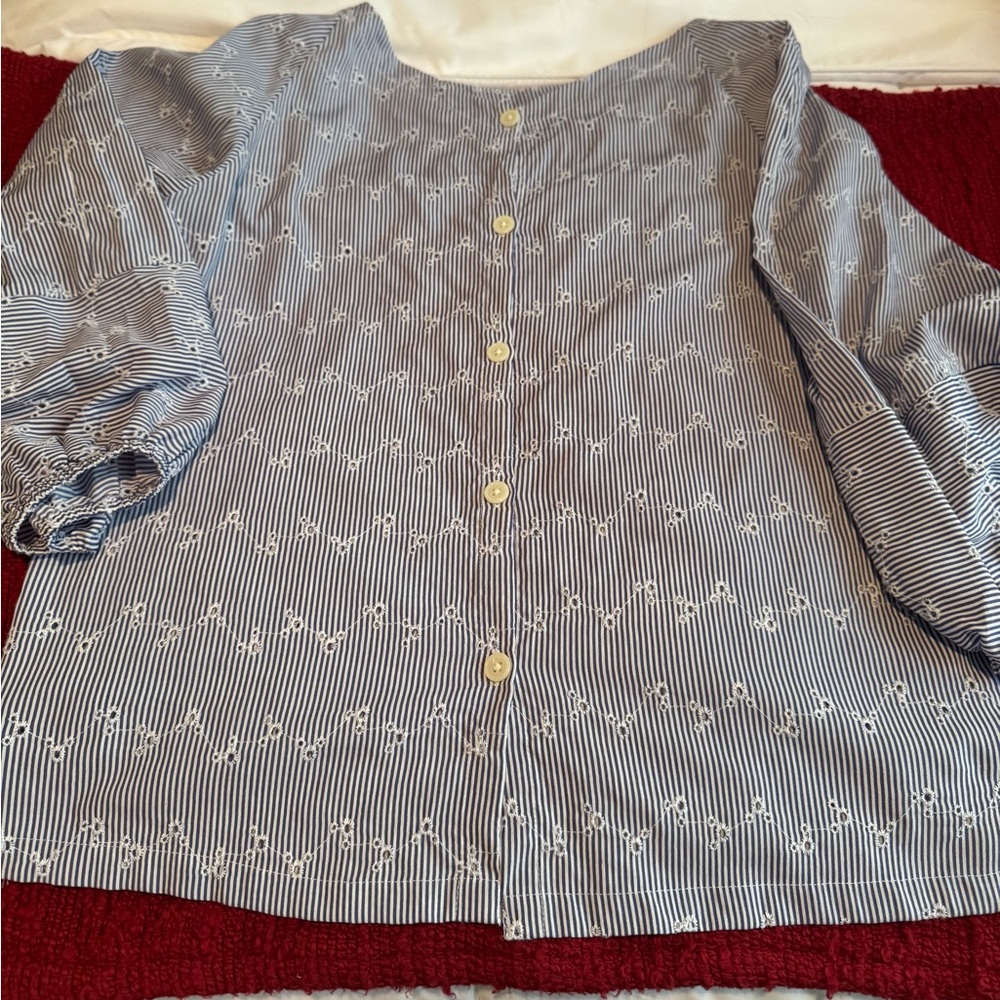 Loft Blouse - Picture 2 of 2